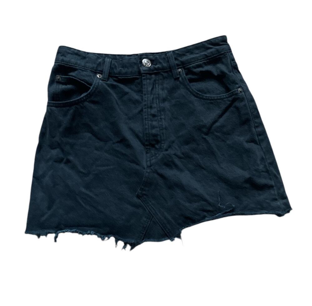 Womens Black Mini Denim Skirt Button up fly Destressed Hem Size Medium Western